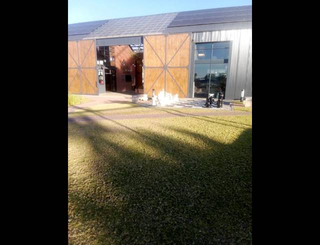 2 BEDROOM APARTMENT FOR SALE IN LINBRO PARK